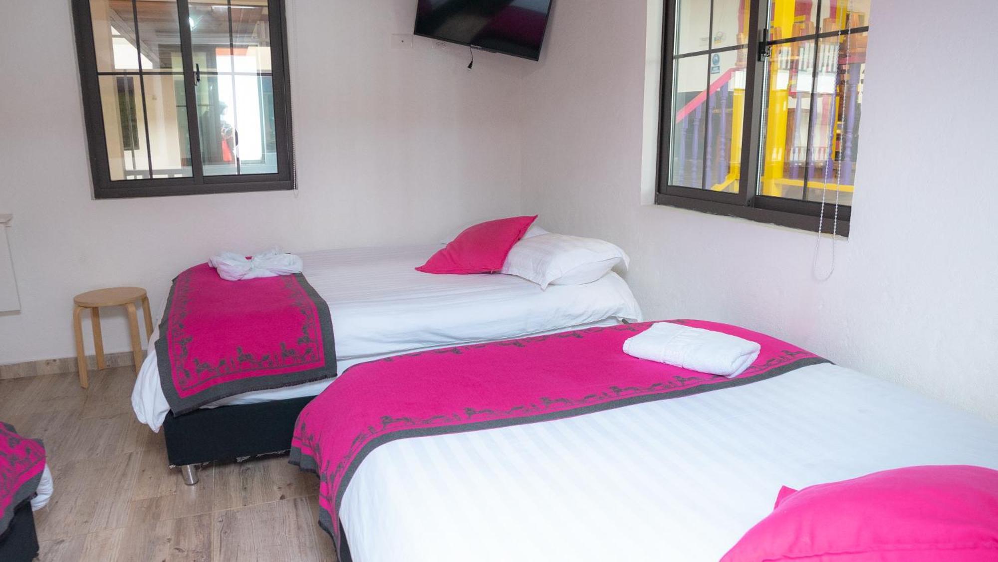 Hotel Emiss Salento Bagian luar foto